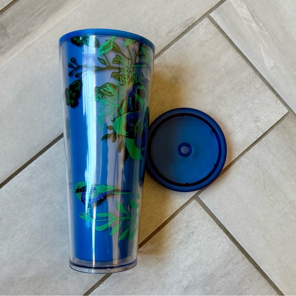 Starbucks 3 D blue glitter roses cold beverage cup, green floral 24 oz - Picture 8 of 9